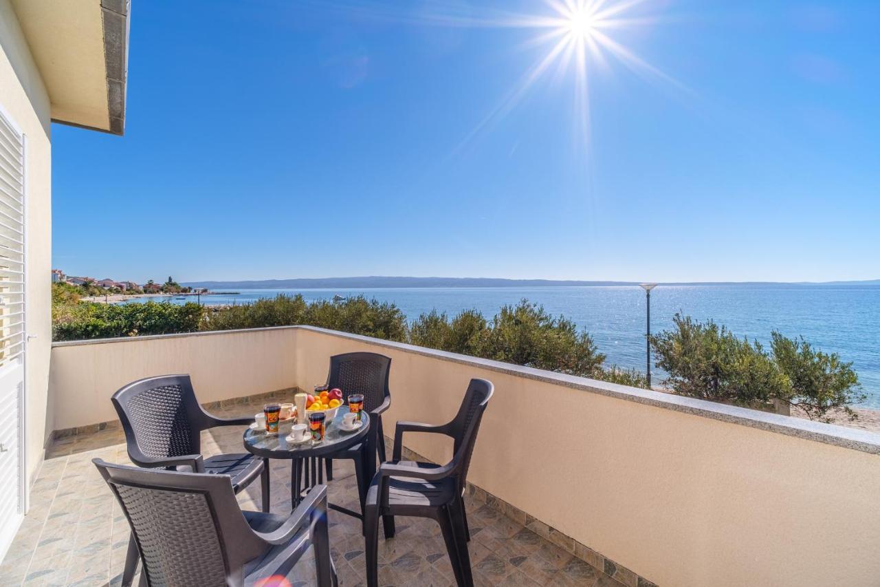 Beach Paradise Apartments Podstrana Bagian luar foto
