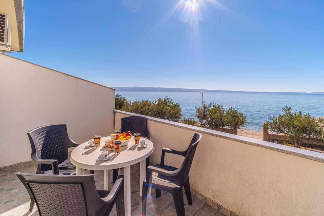 Beach Paradise Apartments Podstrana Bagian luar foto