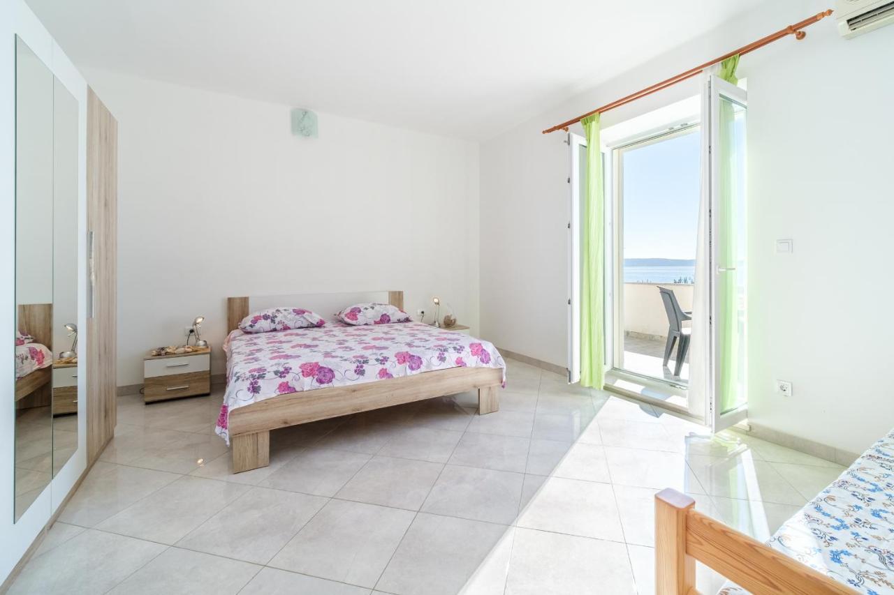 Beach Paradise Apartments Podstrana Bagian luar foto