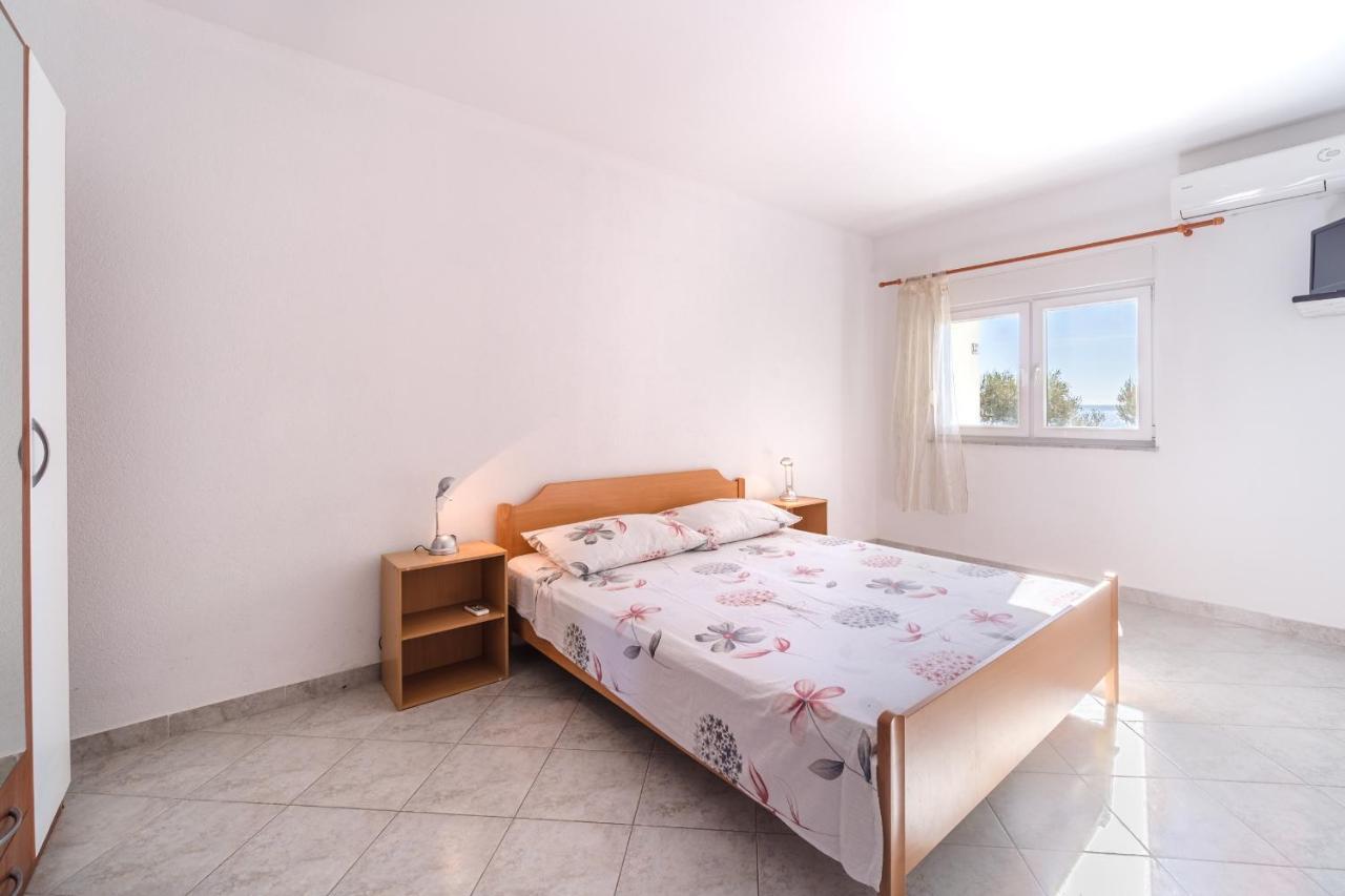 Beach Paradise Apartments Podstrana Bagian luar foto