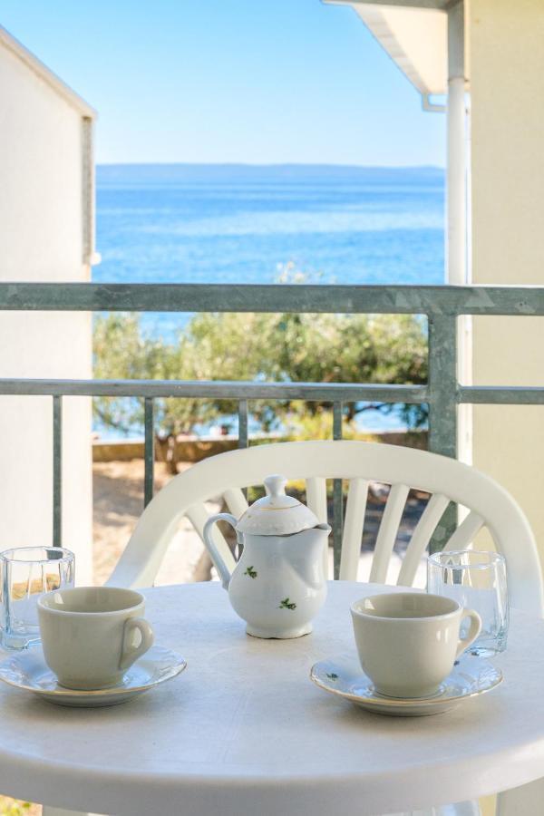 Beach Paradise Apartments Podstrana Bagian luar foto