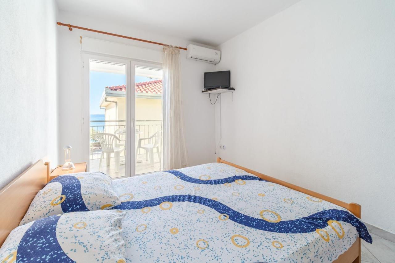 Beach Paradise Apartments Podstrana Bagian luar foto