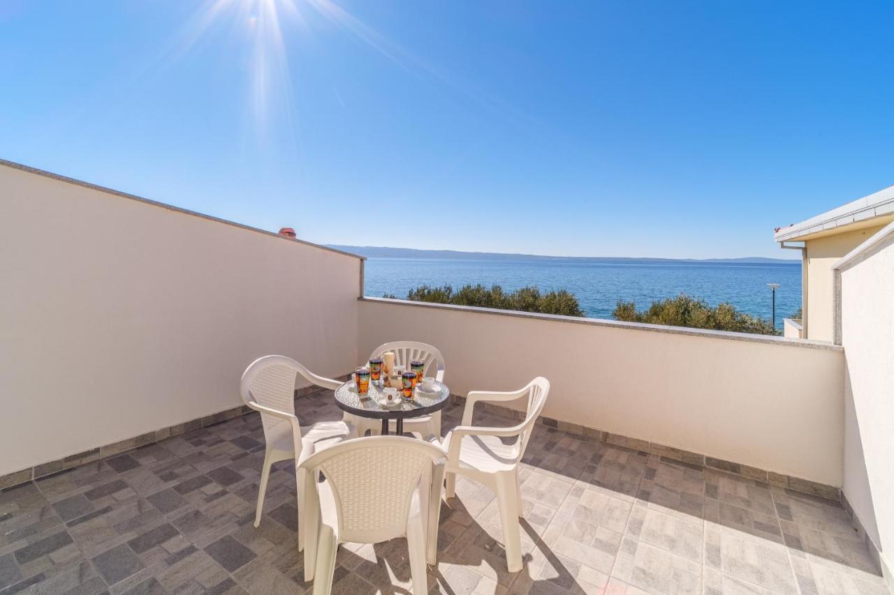 Beach Paradise Apartments Podstrana Bagian luar foto