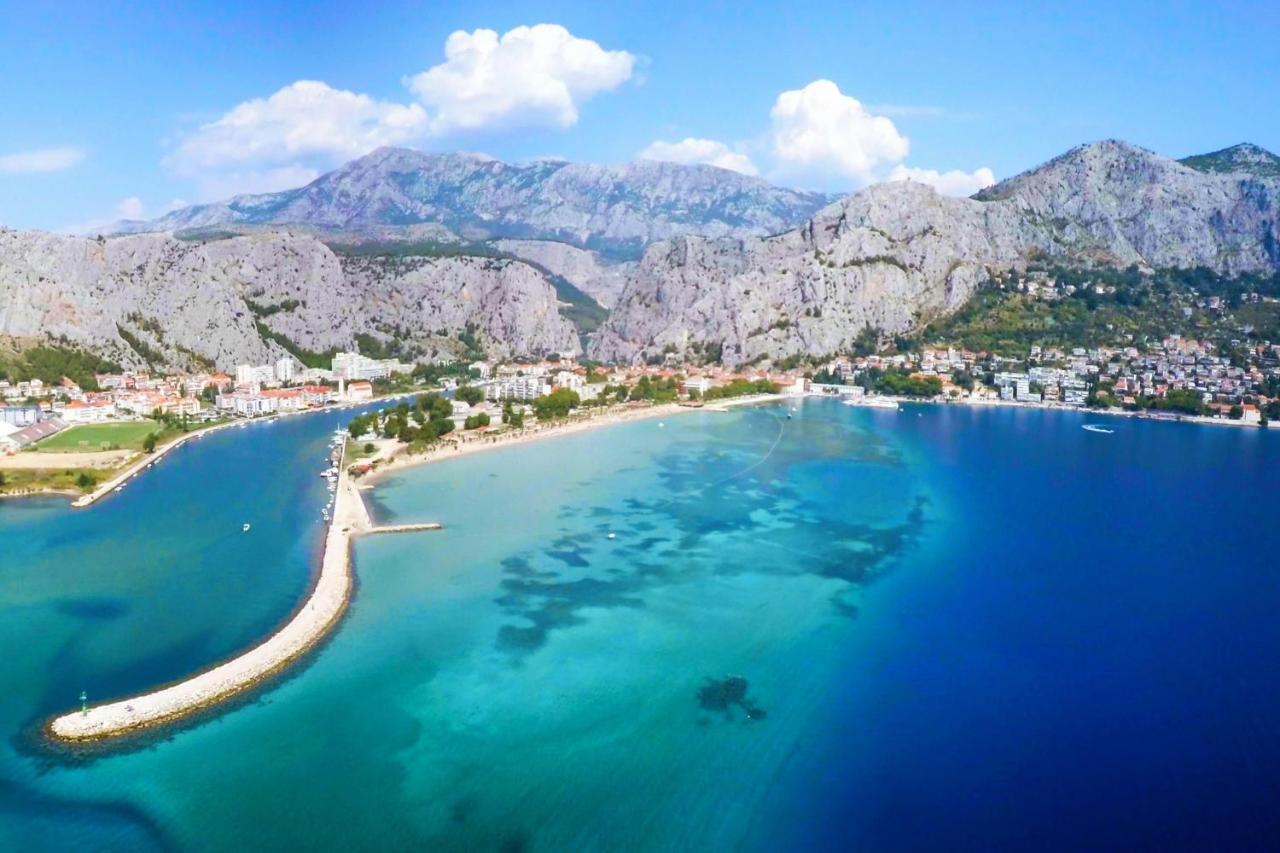 Beach Paradise Apartments Podstrana Bagian luar foto